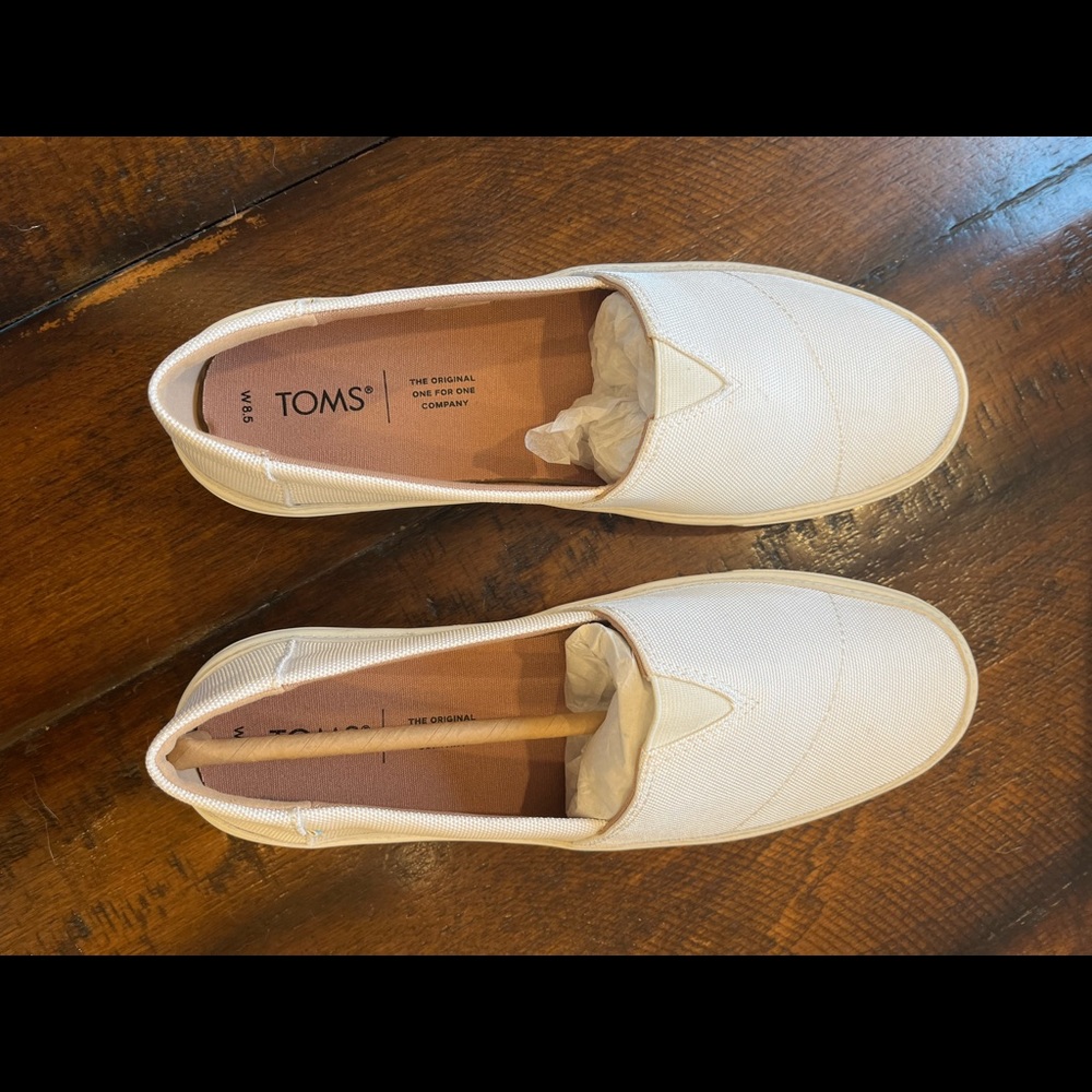 BRAND NEW TOMS - Parker Texture Woven